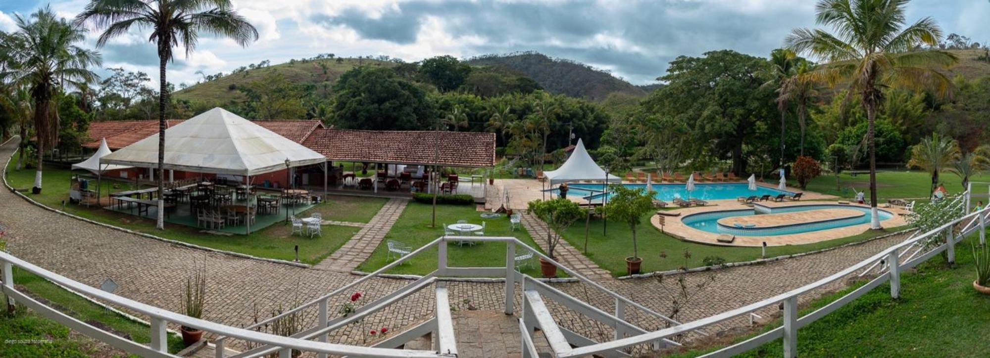Hotel Fazenda Cachoeiras De Cavaru ヴァソウラス エクステリア 写真