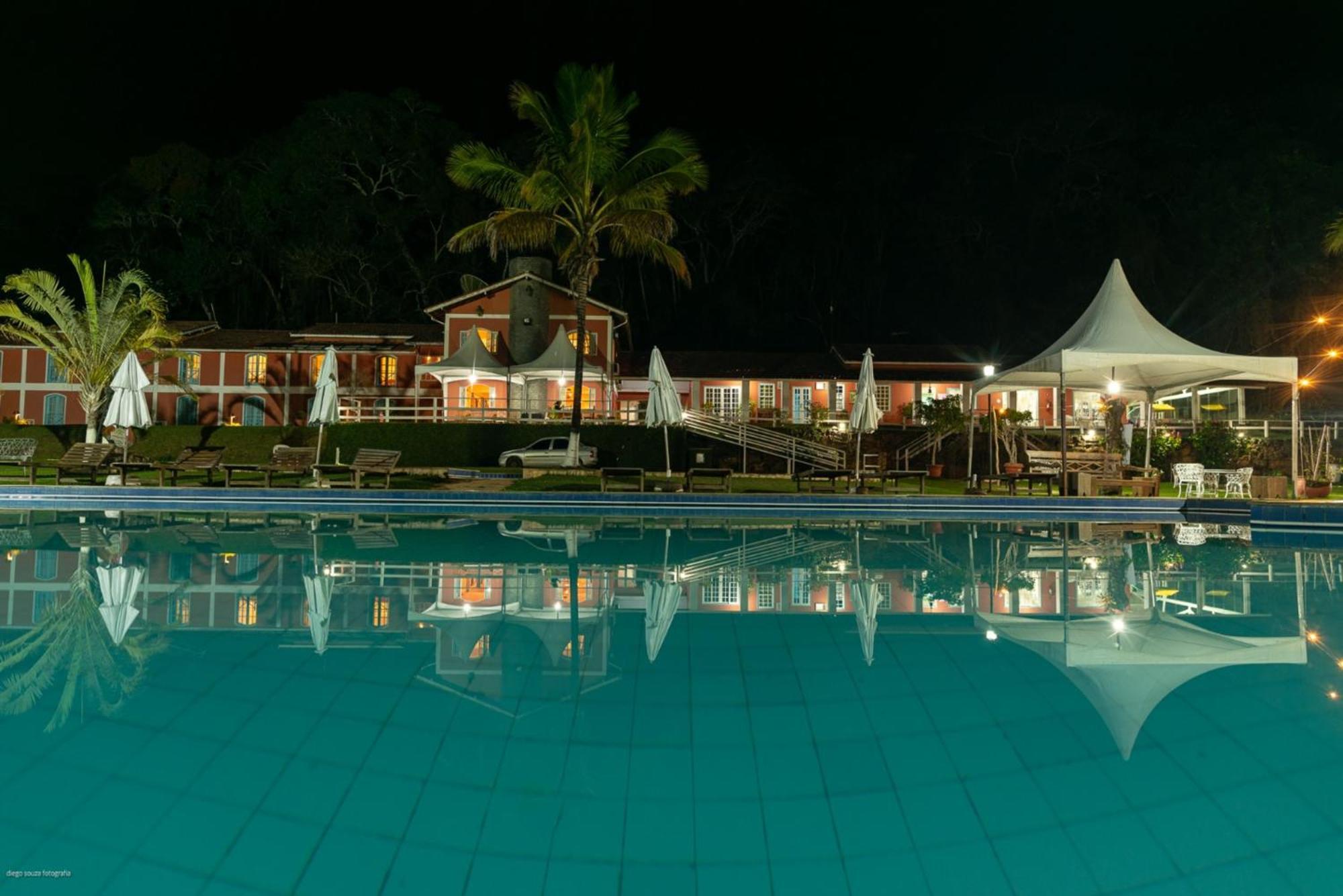 Hotel Fazenda Cachoeiras De Cavaru ヴァソウラス エクステリア 写真